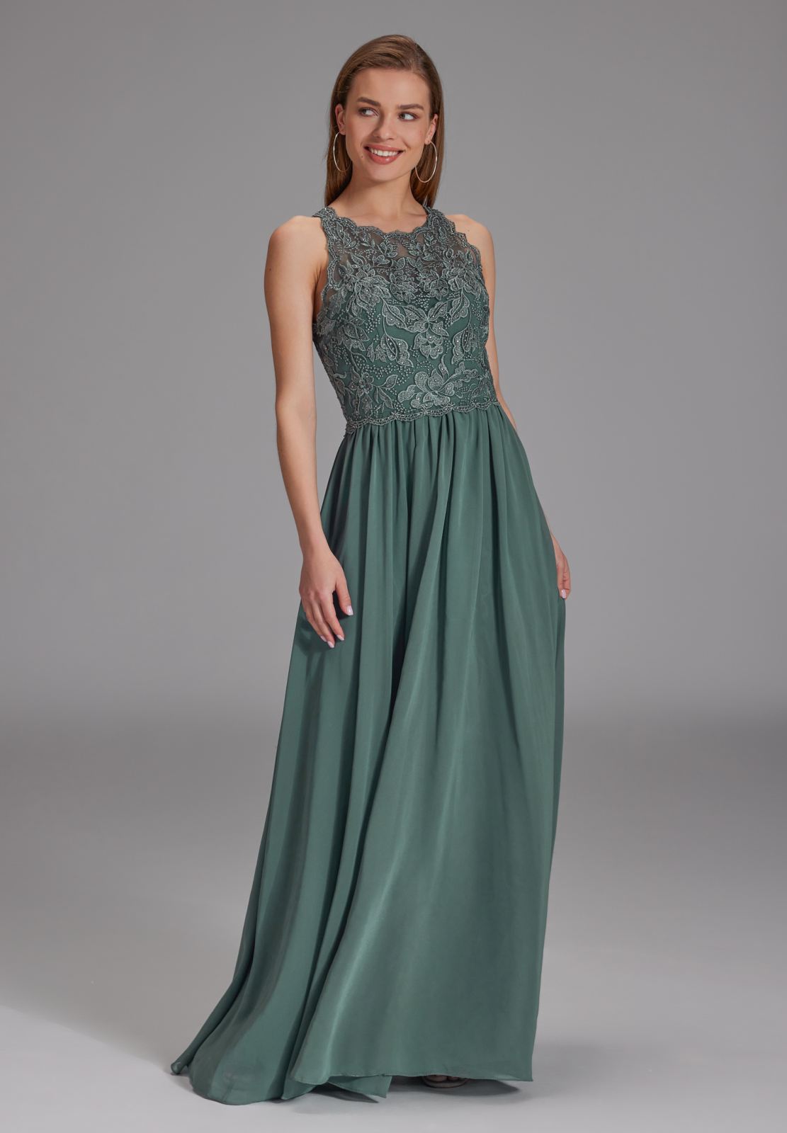 High-closed-Abendkleid mit floraler Spitze