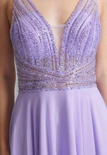 Midilanges Cocktailkleid aus Materialmix