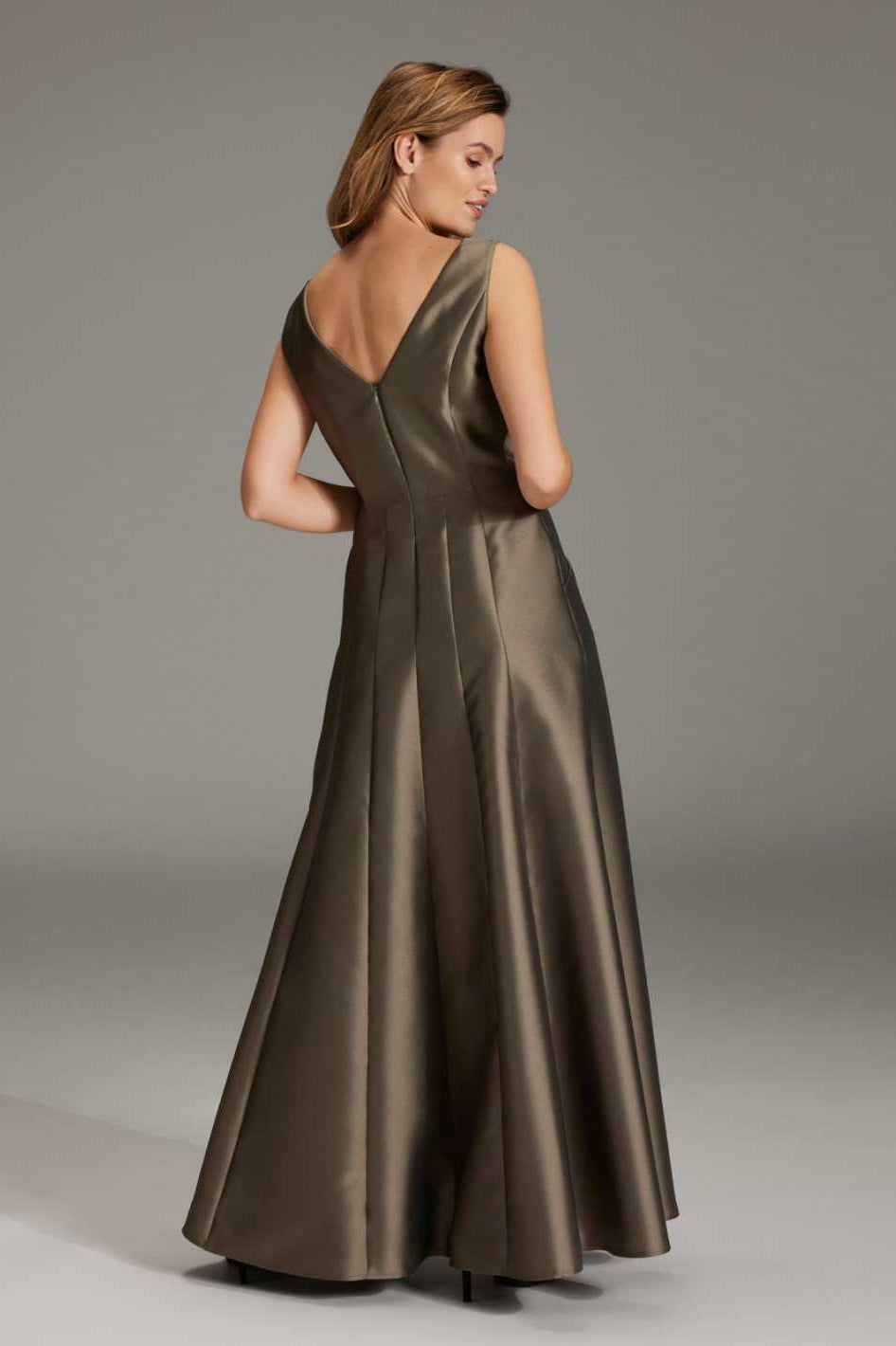 Abendkleid aus Twill mit Taschen