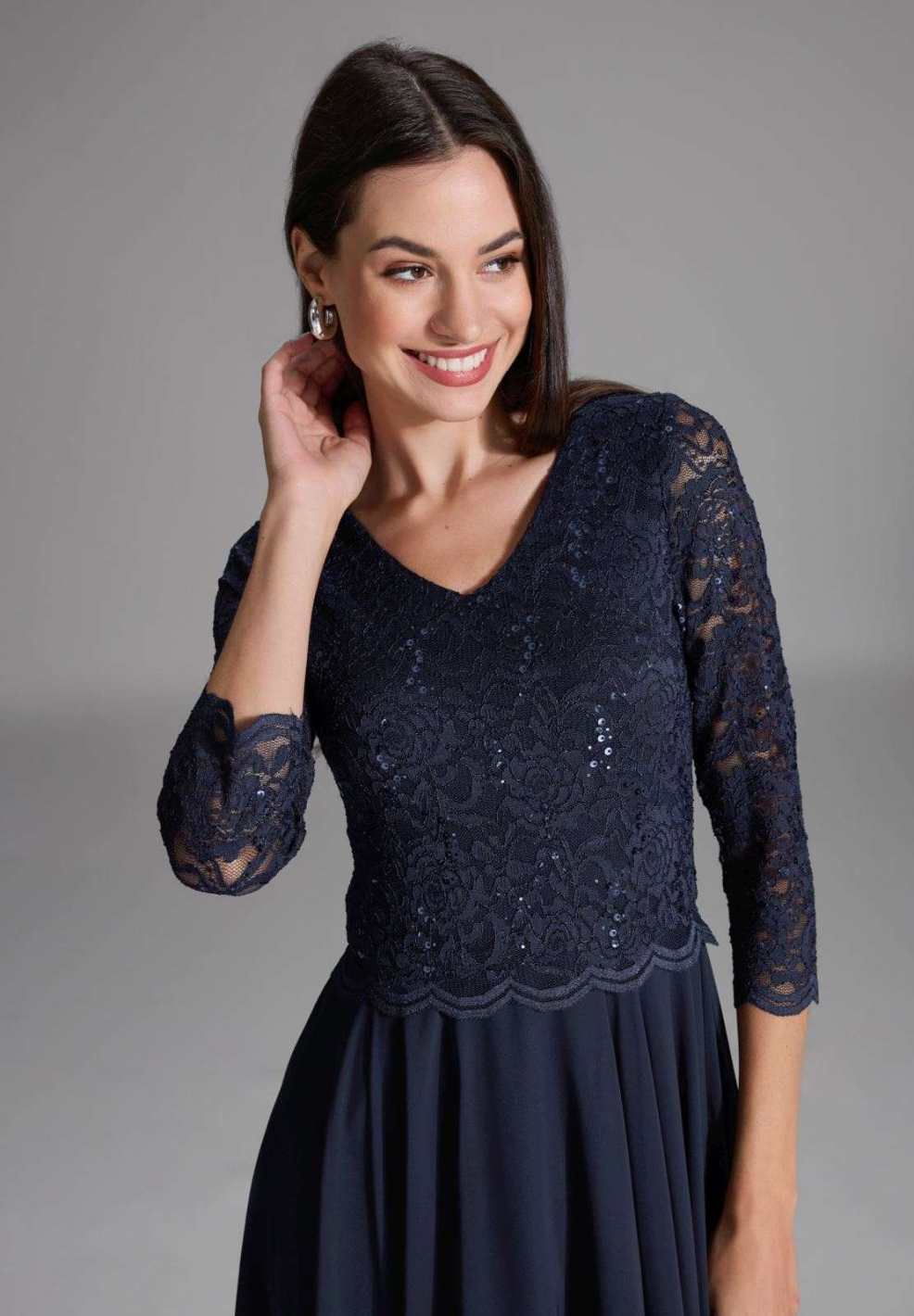 Midi Kleid mit paillettenbesetztem Spitzenoberteil