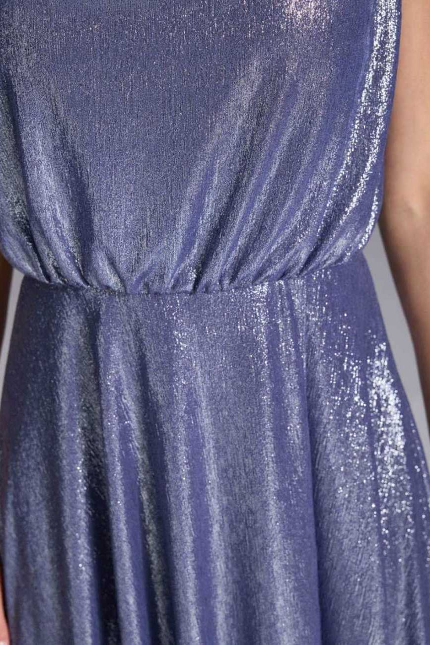 Hochgeschlossenes Abendkleid aus foliertem Jersey mit Beinschlitz