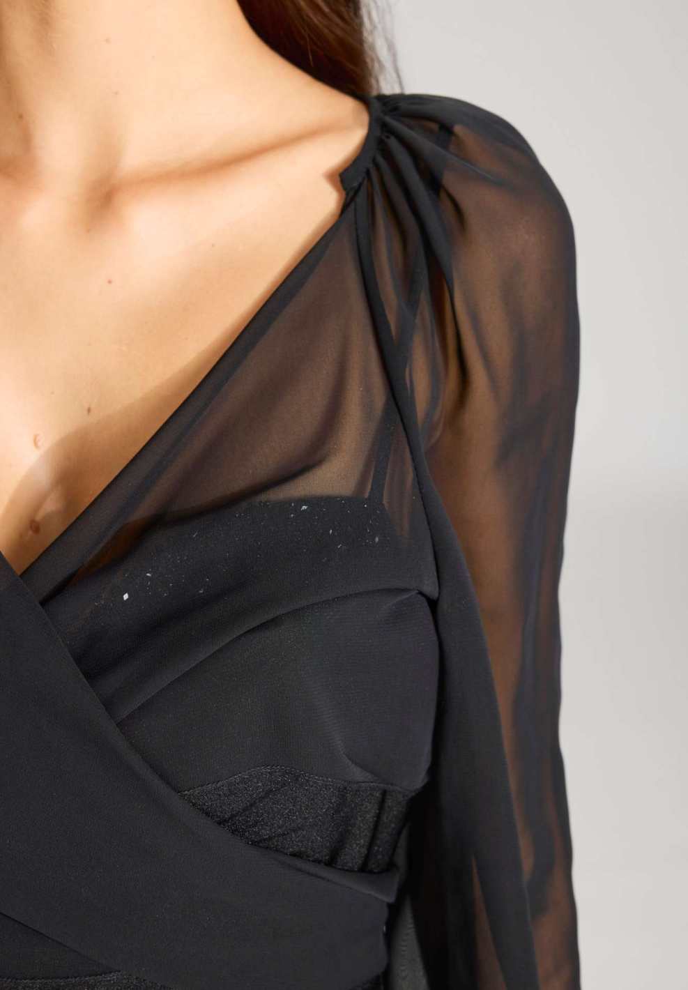 Wickelbolero mit langen Ärmeln