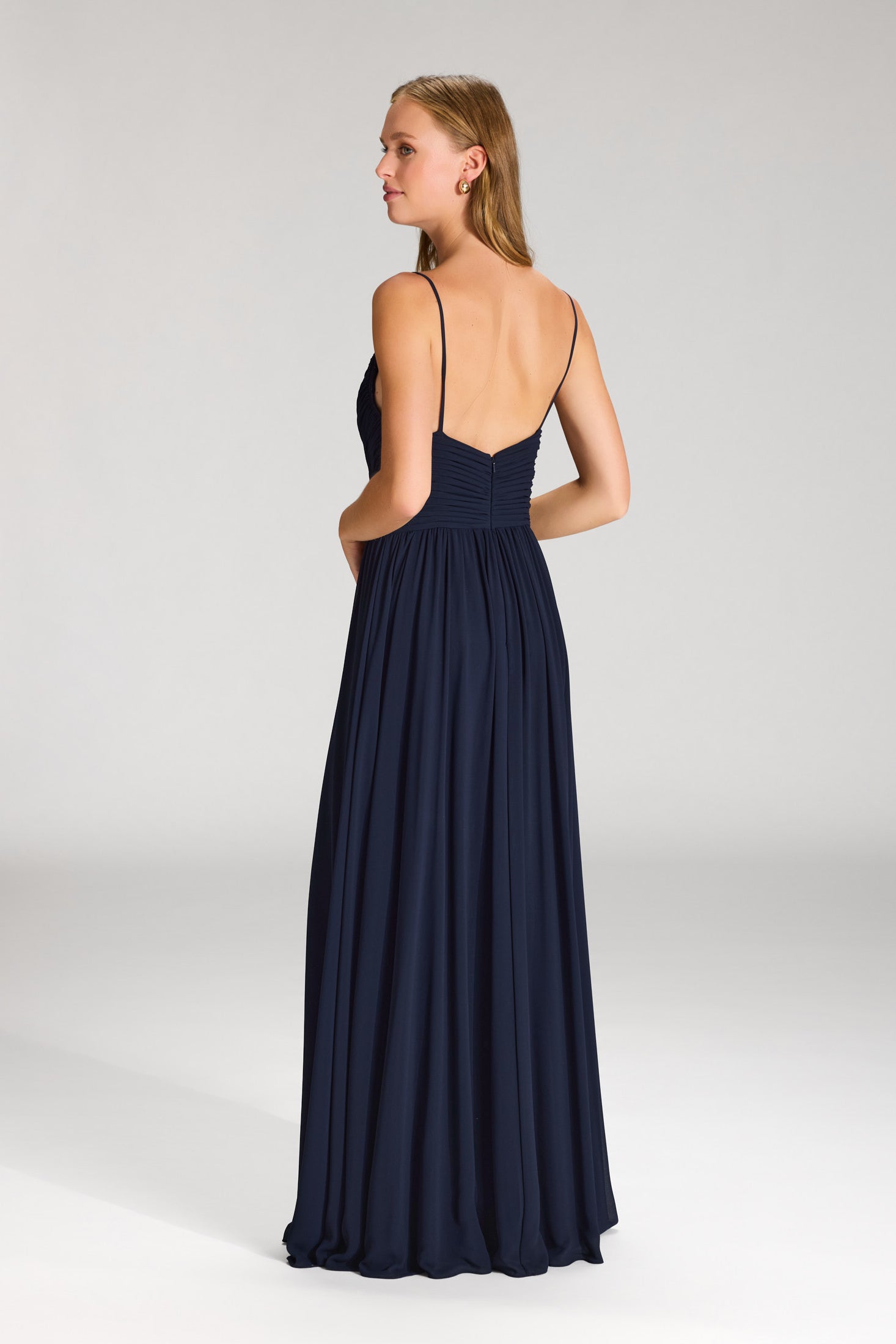 Abendkleid aus Chiffon mit feiner Raffung