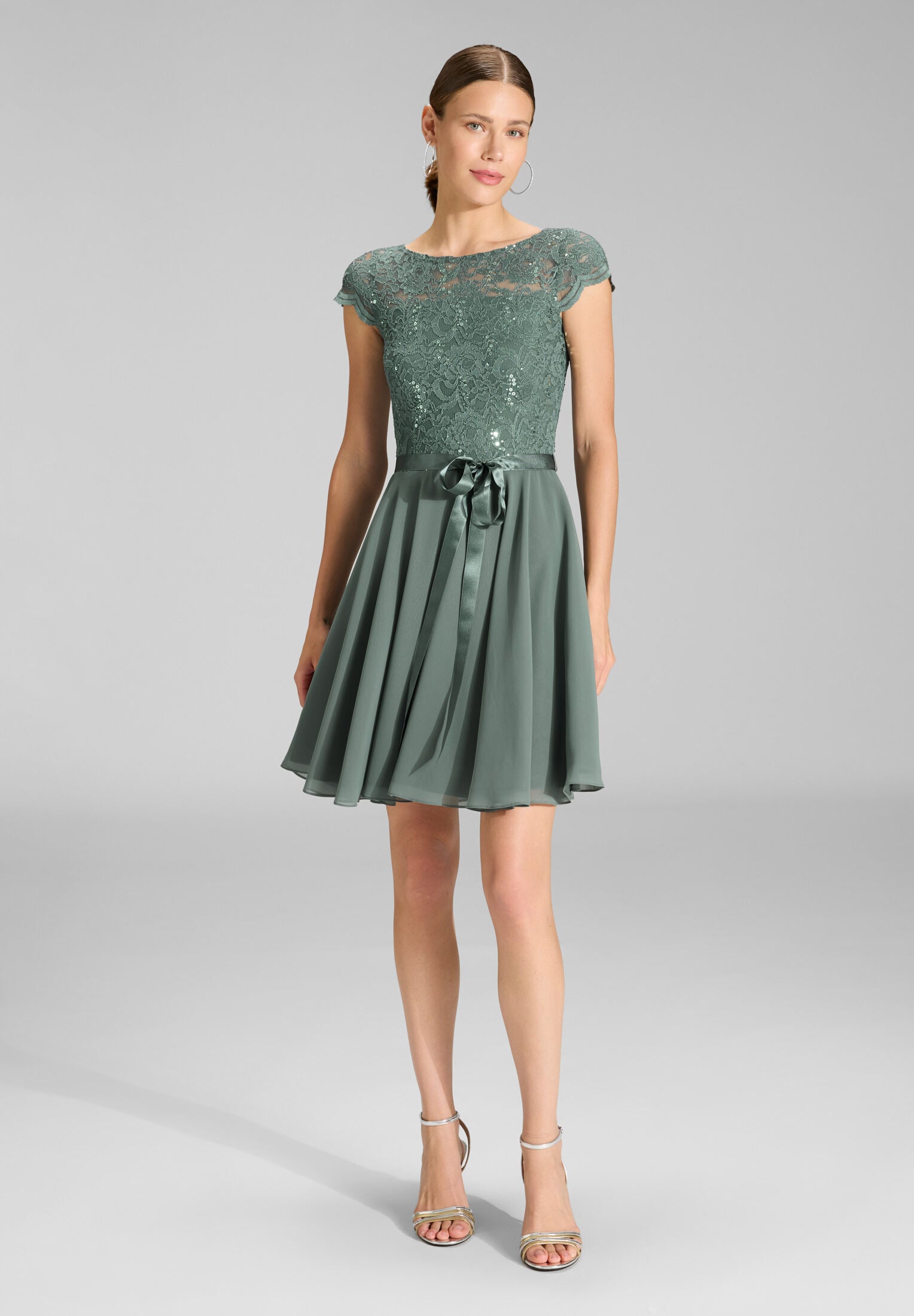 Cocktailkleid mit Spitzenoberteil und Chiffon Rock deep slate