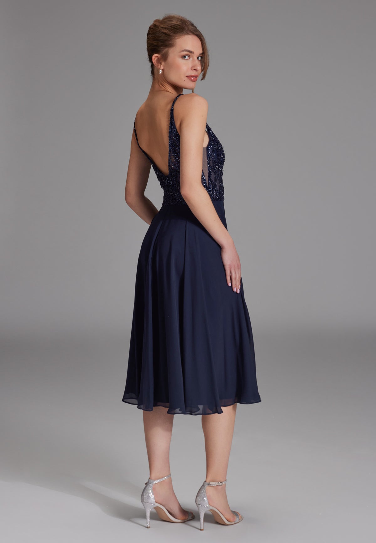 Cocktailkleid aus Materialmix