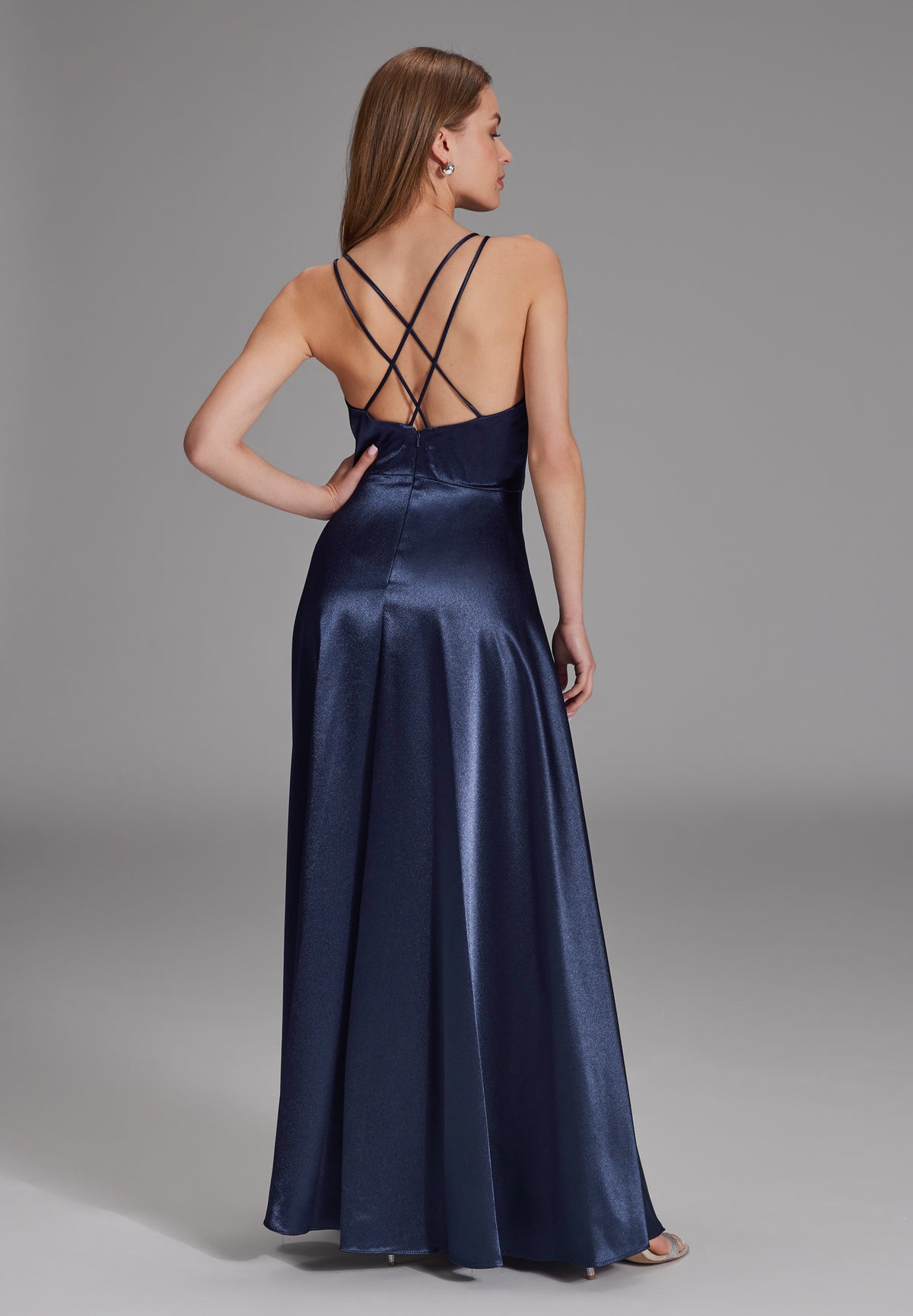 Satin-Abendkleid mit Gehschlitz