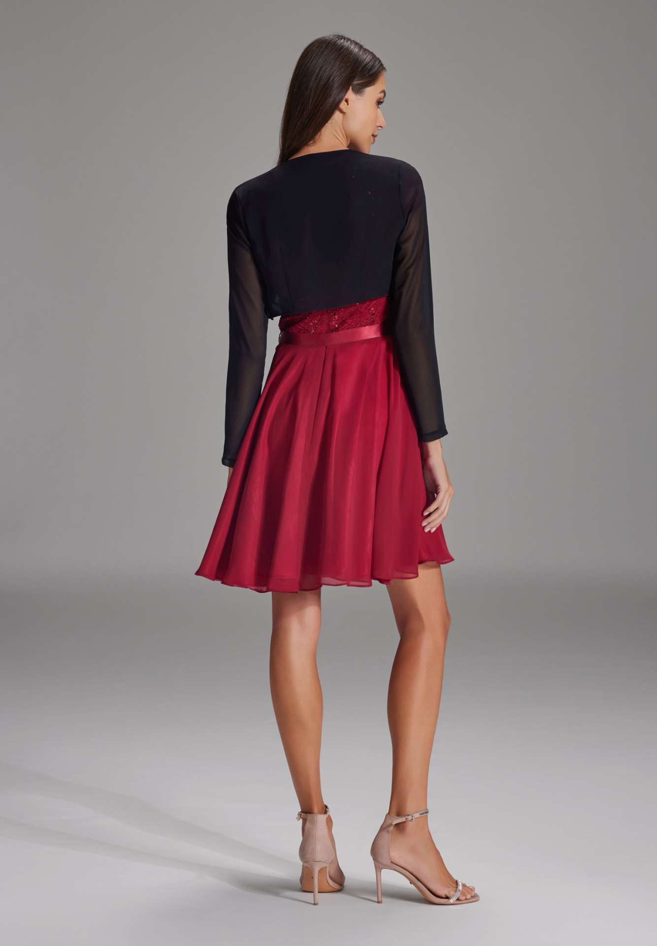 Bolero mit transparenten Ärmeln