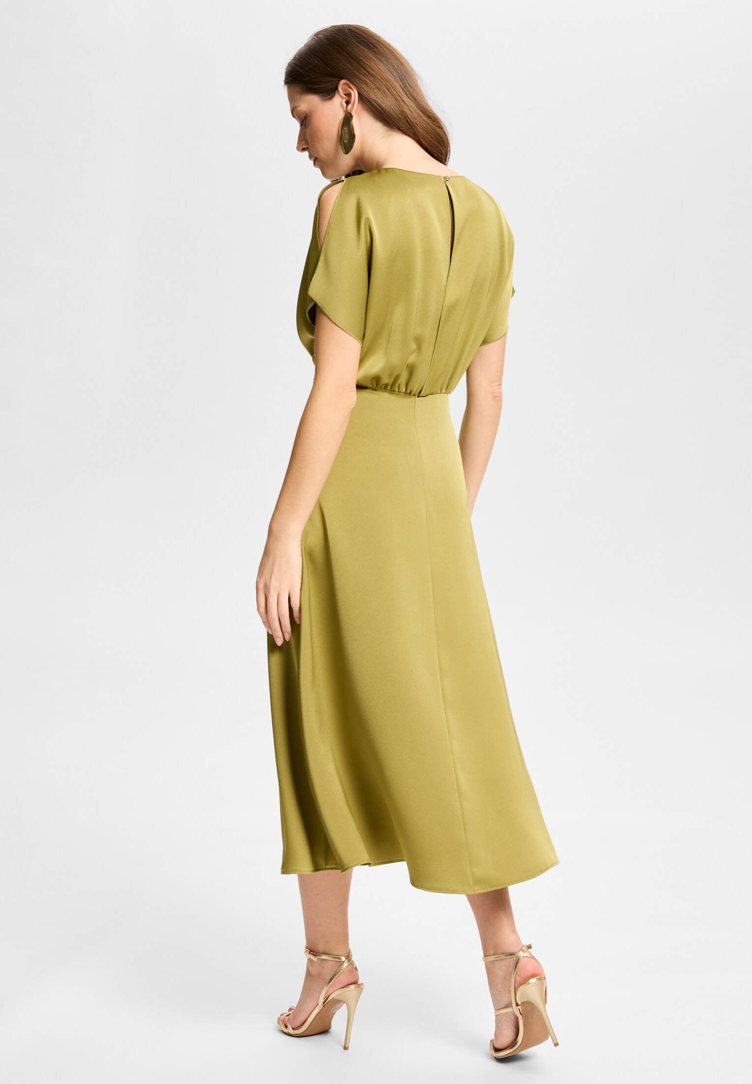 Cocktailkleid aus Satin mit geschlitzten Schulternähten