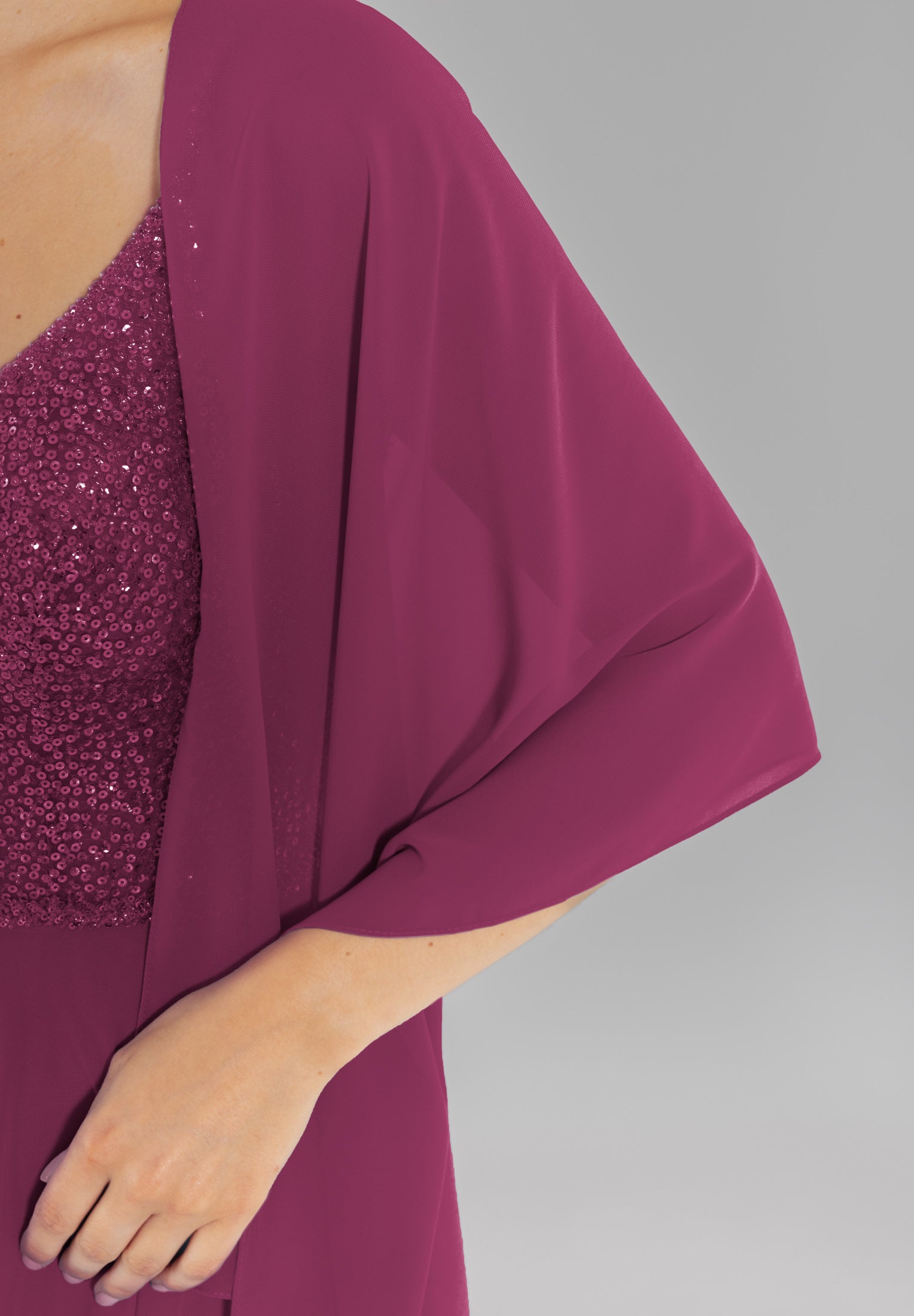 Zarte Chiffon-Stola im geraden Schnitt