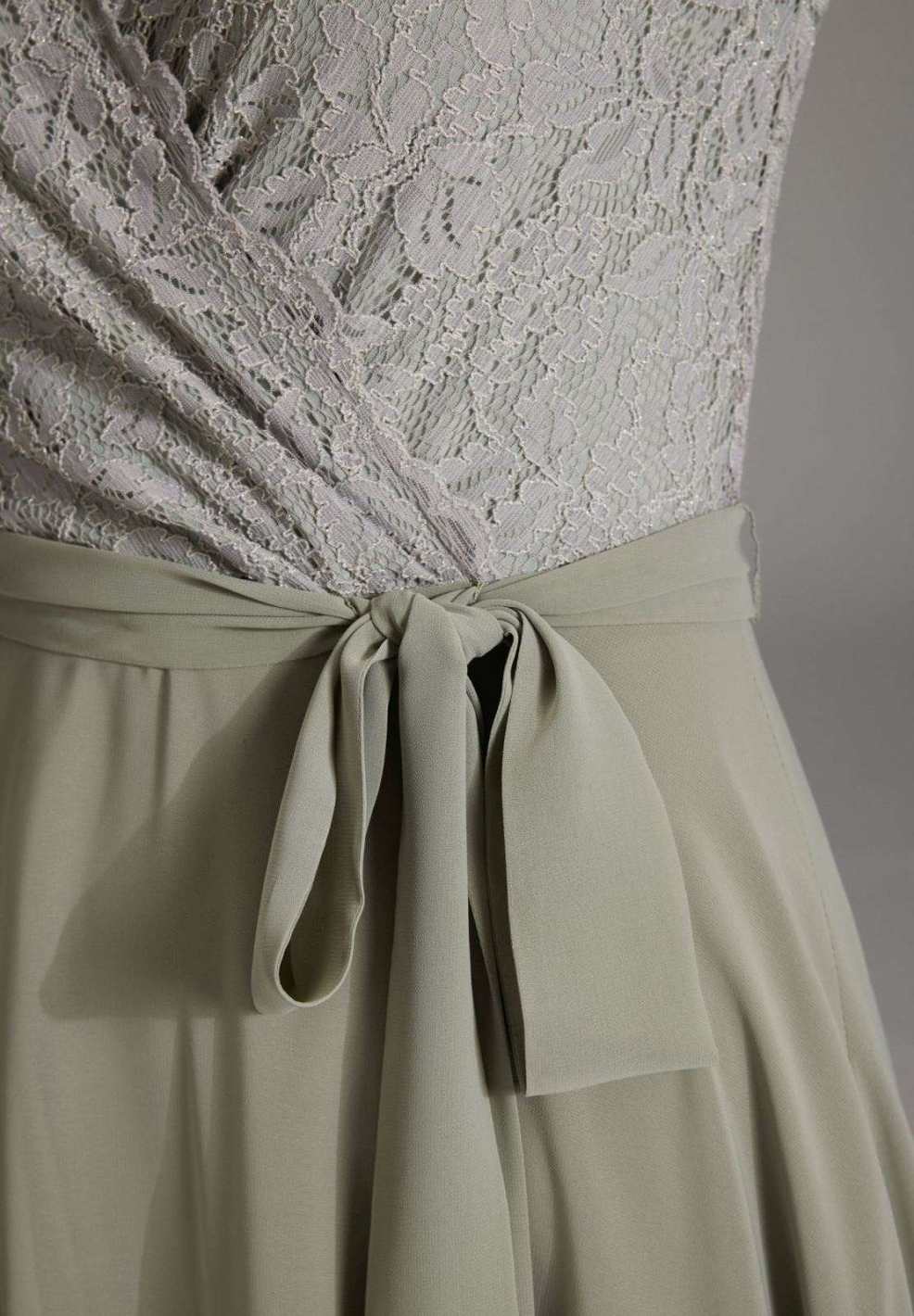 Midi Kleid Halbarm aus Chiffon-Spitze-Mix mit Bogenkanten