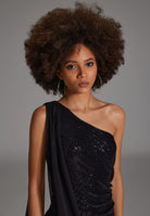 One-Shoulder Abendkleid aus foliertem Jersey mit Chiffon Schal