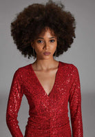 Abendkleid aus elastischem Paillettenstoff