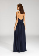 Chiffonkleid mit Cut-Out Detail und feiner Raffung