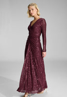 Abendkleid aus elastischem Paillettenstoff