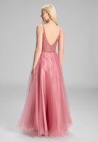 Tüllkleid mit feiner Ziersteinstickerei