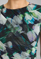 Kleid aus bedrucktem Mesh