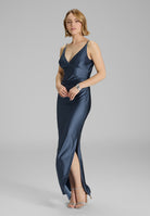 Abendkleid mit seitlicher Raffung aus Jersey Satin
