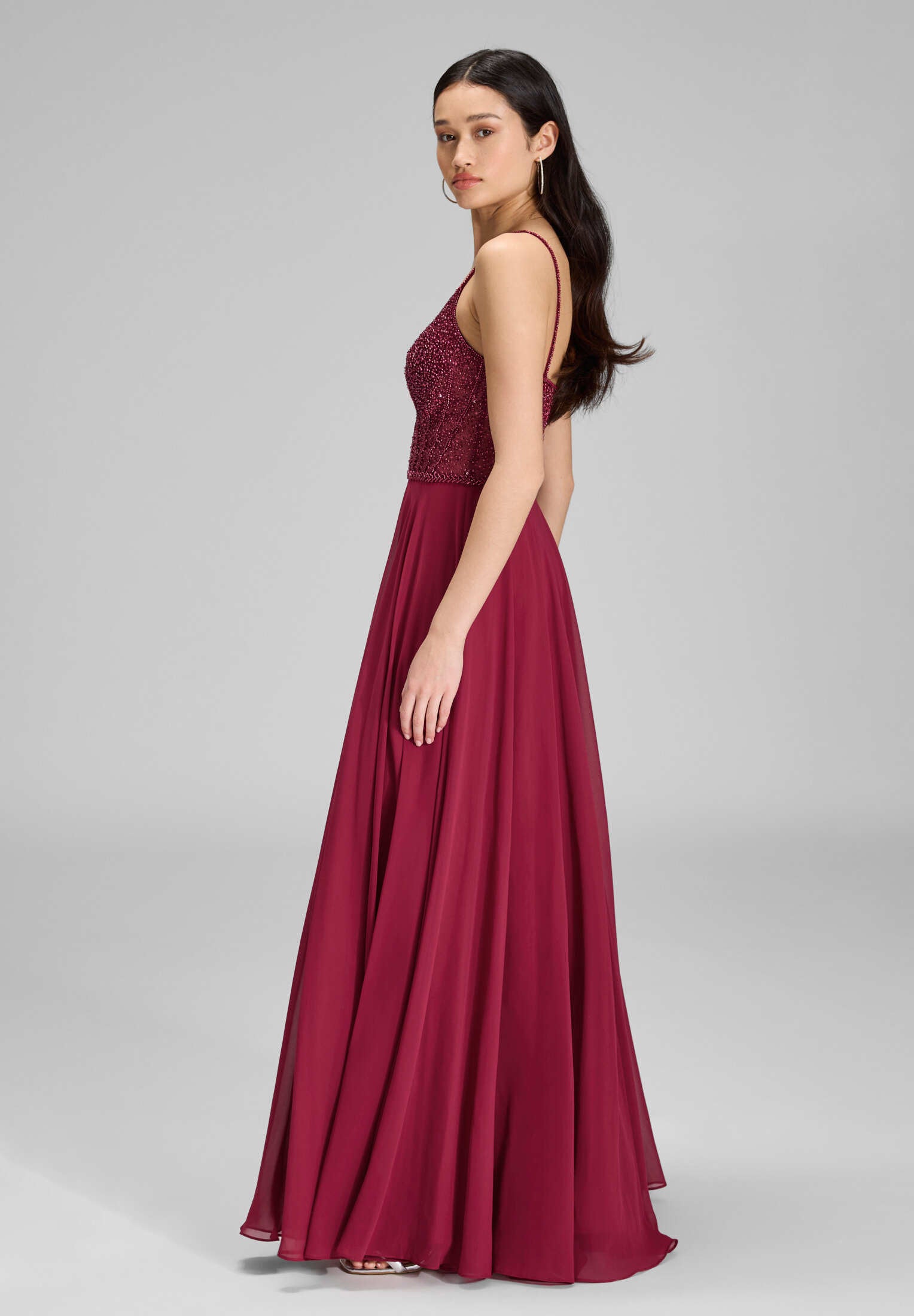 Chiffonkleid mit besticktem Top