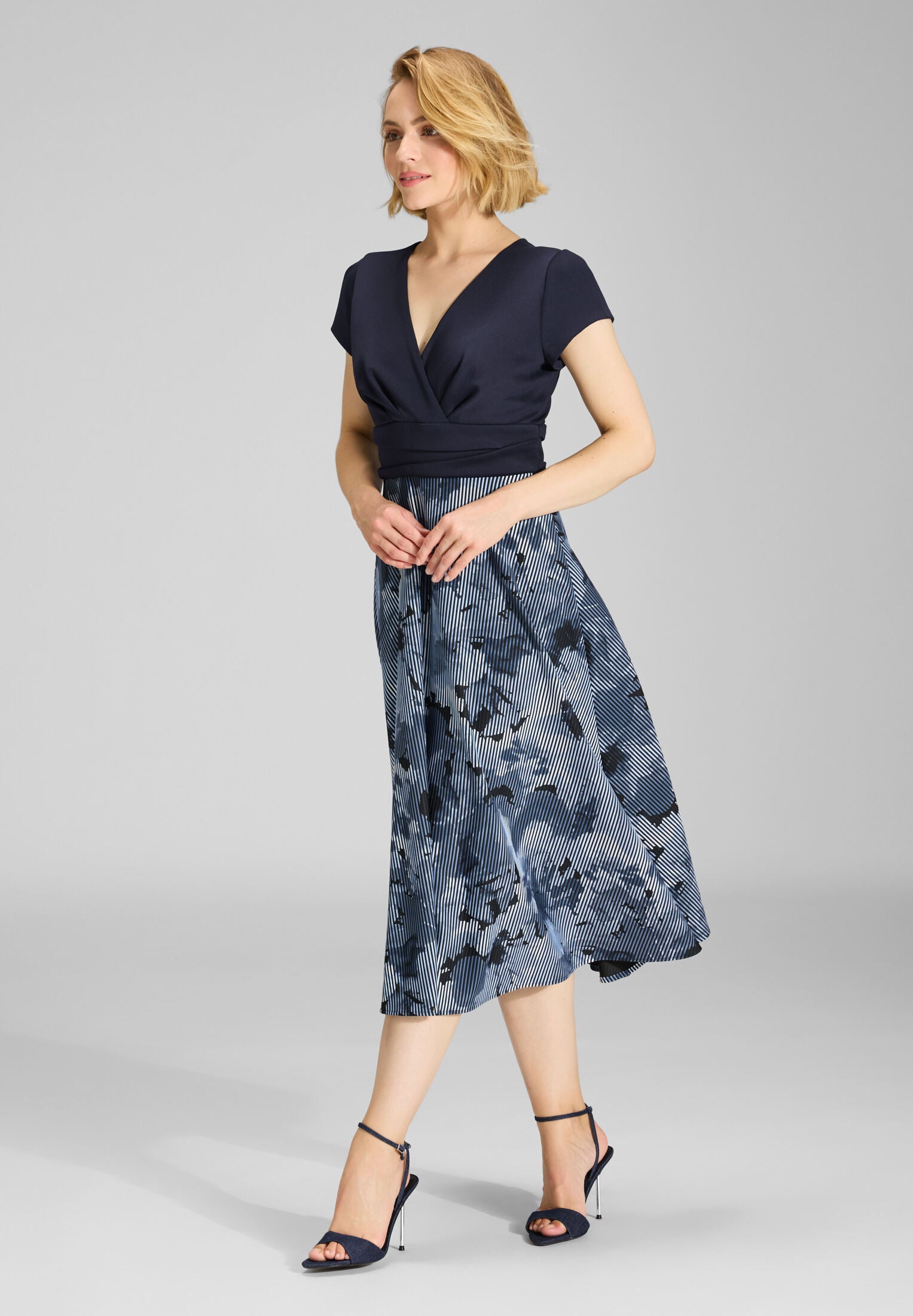 Midi Kleid mit Rock aus bedrucktem Ottoman