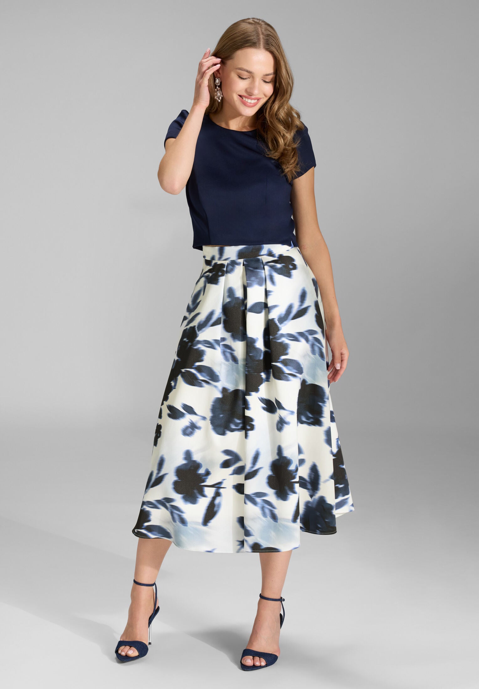 Oberteil aus Scuba mit kurzen Ärmeln navy